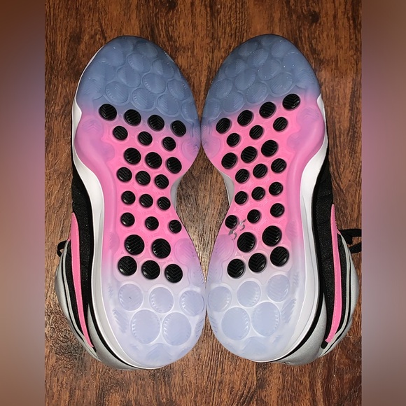 Nike size 11.5 - Picture 12 of 12